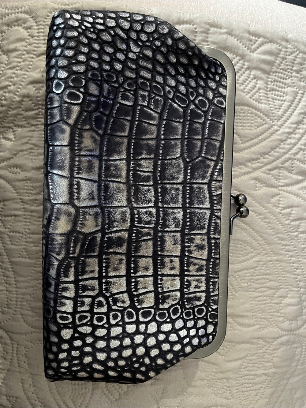Patricia Nash Potenaz Black Croc-Embossed Frame Clutch - Women Bags